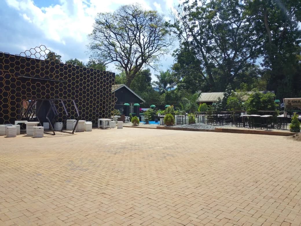 Snap Lounge in Mbale, photo 1 of 1