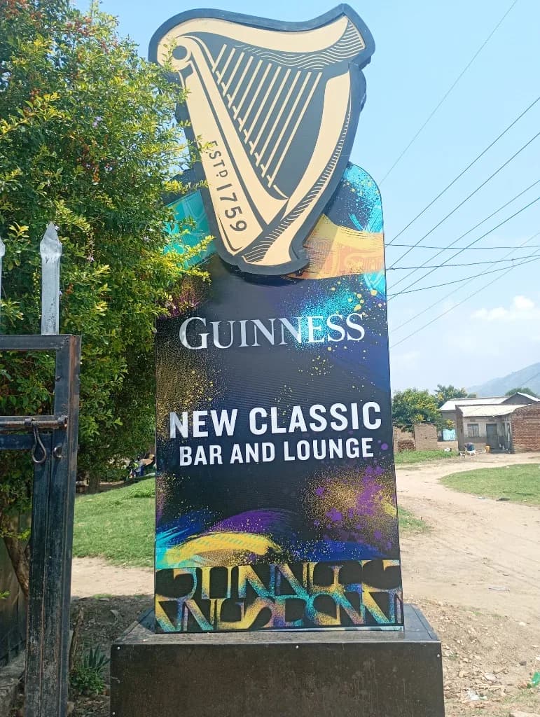 New Classic Bar and Lodge in Kasese