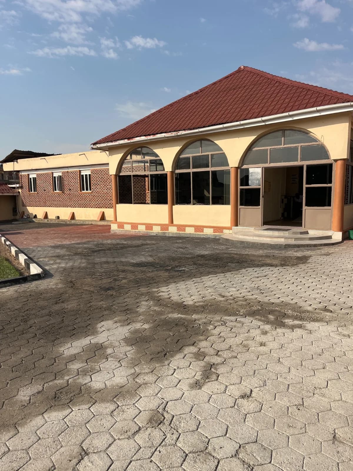 Hotel 100 in Mbale